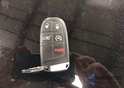 2021 Jeep Grand Cherokee High Altitude 4X4 from USA, damaged, VIN 1C4RJFCG6MC756825